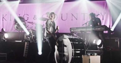 for KING & COUNTRY - Middle Of Your Heart