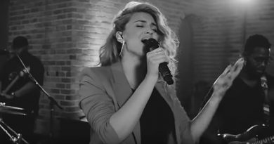 Tori Kelly - Never Alone (feat. Kirk Franklin)