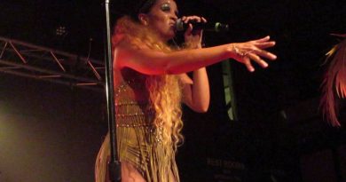 Lion Babe - On The Rocks