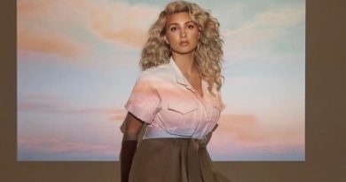 Tori Kelly - Coffee