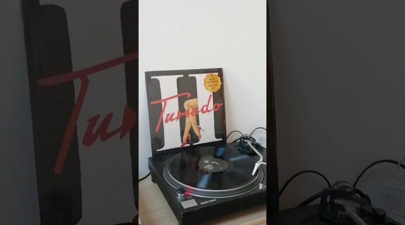 Tuxedo - U Like It