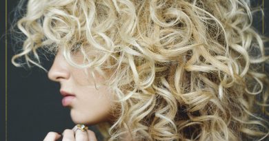 Tori Kelly - Unbreakable Smile