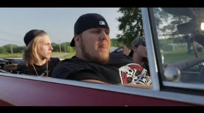 The Lacs - Field Party