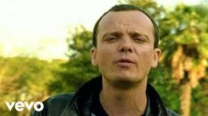 Gigi D'Alessio - 'A voglia 'e ce vasa'