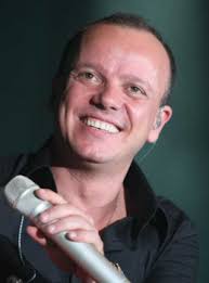 Gigi D'Alessio - Tu che ne sai