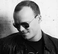 Gigi D'Alessio - Me duele la cabeza