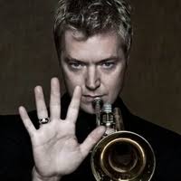 Gigi D'Alessio, Chris Botti - Indifferentemente