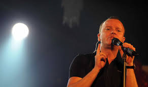 Gigi D'Alessio - Nome, Cognome, Indirizzo E Cellulare