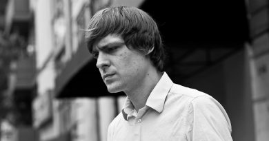 John Maus - No Title (Molly)