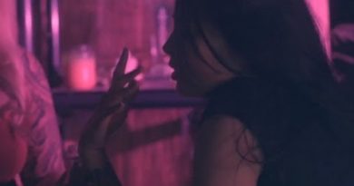 Moonshine Bandits – Dive Bar Beauty Queen