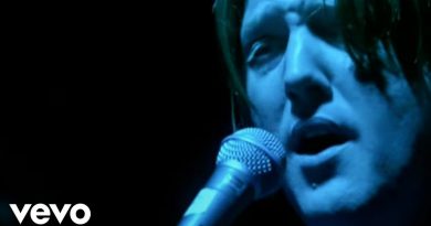 Queens Of The Stone Age - This Lullaby