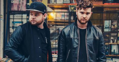 Royal Blood - Typhoons