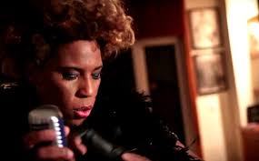 Macy Gray - Queen Of The Big Hurt