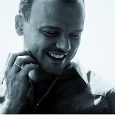 Gigi D'Alessio - Cronaca d'amore