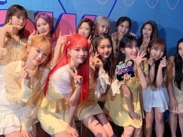 IZ*ONE - Secret Story of the Swan