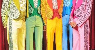 Michael Jackson, The Jackson 5 - We Don't Have To Be Over 21