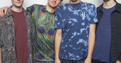 Glass Animals - Helium