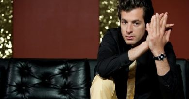 Mark Ronson - Hey Boy (feat. The Business Intl.)