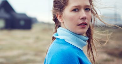 Julia Jacklin - Elizabeth