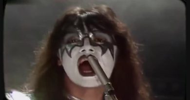 Kiss - Talk To Me