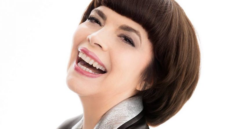 Mireille Mathieu - Sous le ciel de Paris