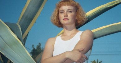 Kacy Hill - To Someone Else