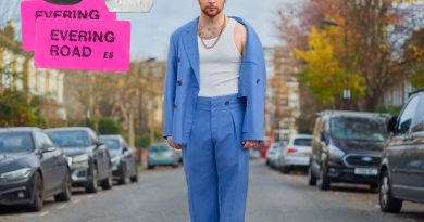 Tom Grennan — Love Has Different Ways to Say Goodbye