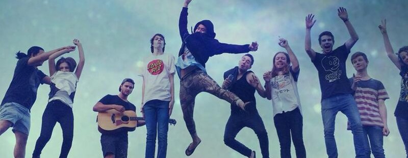Hillsong Young & Free - World Outside Your Window