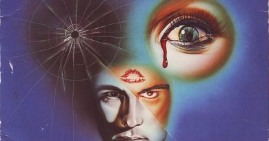 Marillion - Warm Wet Circles