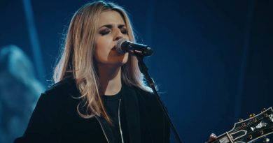 Hillsong Worship - Nothing But The Blood