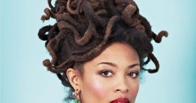 Valerie June - Stardust Scattering
