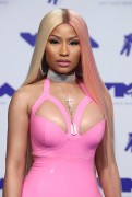 Nicki Minaj - LLC