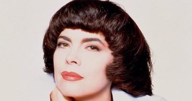 Mireille Mathieu - Santa Maria de la mer
