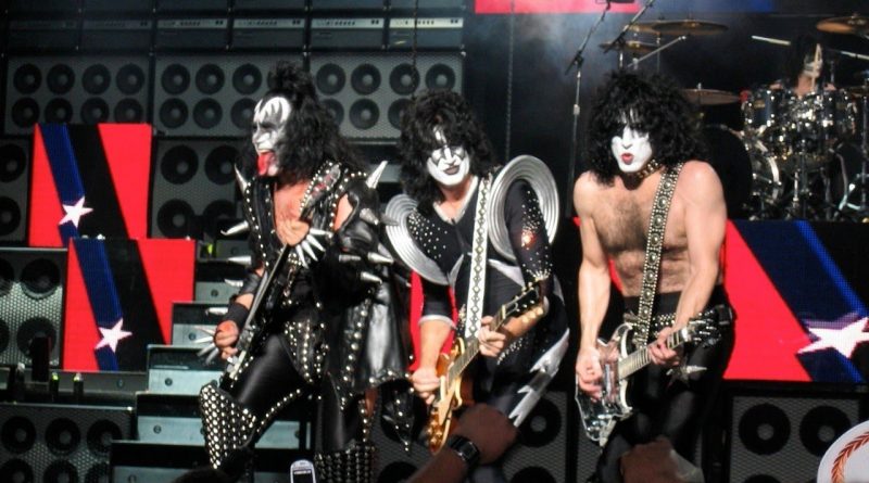 Kiss - Rock Bottom