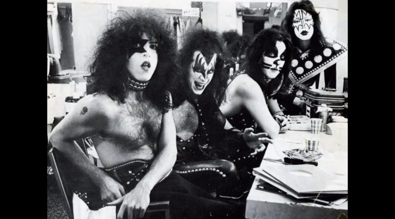 Kiss - Boomerang