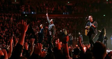 Hillsong Worship - You