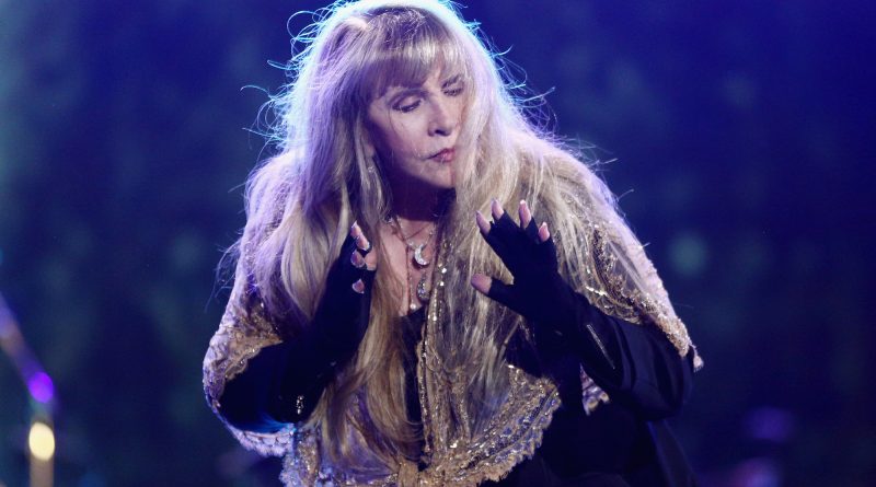 Stevie Nicks - Some Become Strangers