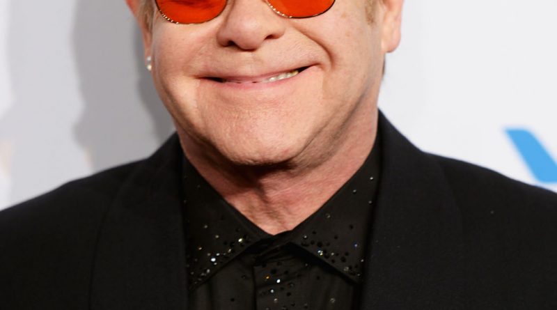 Elton John - Amoreena