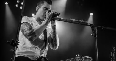 Theory Of A Deadman - All or Nothing