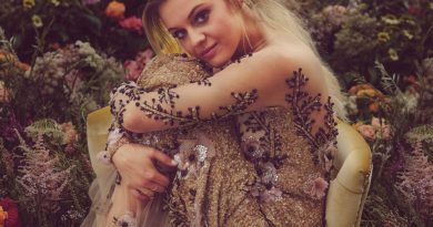 Kelsea Ballerini - Machine Heart