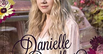 Danielle Bradbery - Young In America