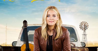 LaUren ALaina