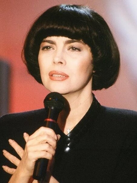 Mireille Mathieu - Sometimes