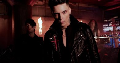 Black Veil Brides - Fields Of Bone
