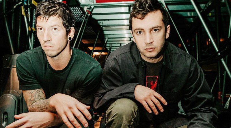 twenty one pilots - The Outside