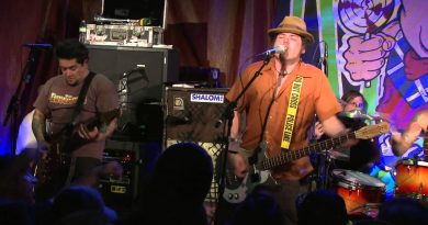 NOFX - The Separation Of Church And Skate