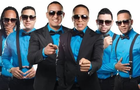 Chiquito Team Band - Mi Corazoncito