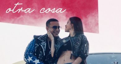 Daddy Yankee, Natti Natasha - Otra Cosa