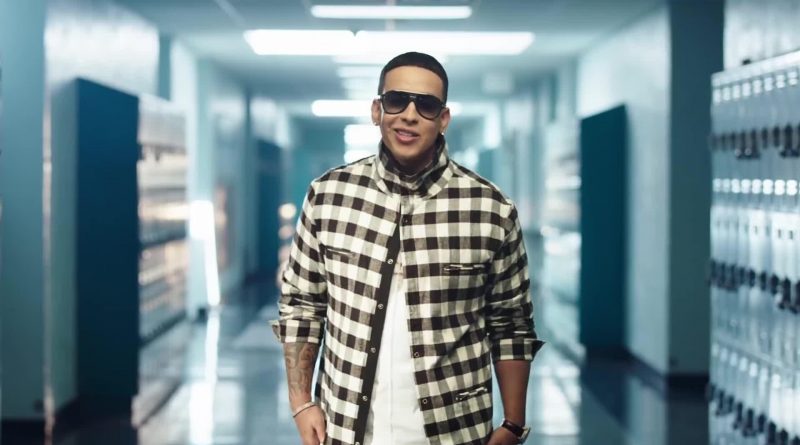 Daddy Yankee - Sígueme Y Te Sigo