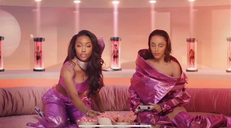 Doja Cat, SZA - Kiss Me More